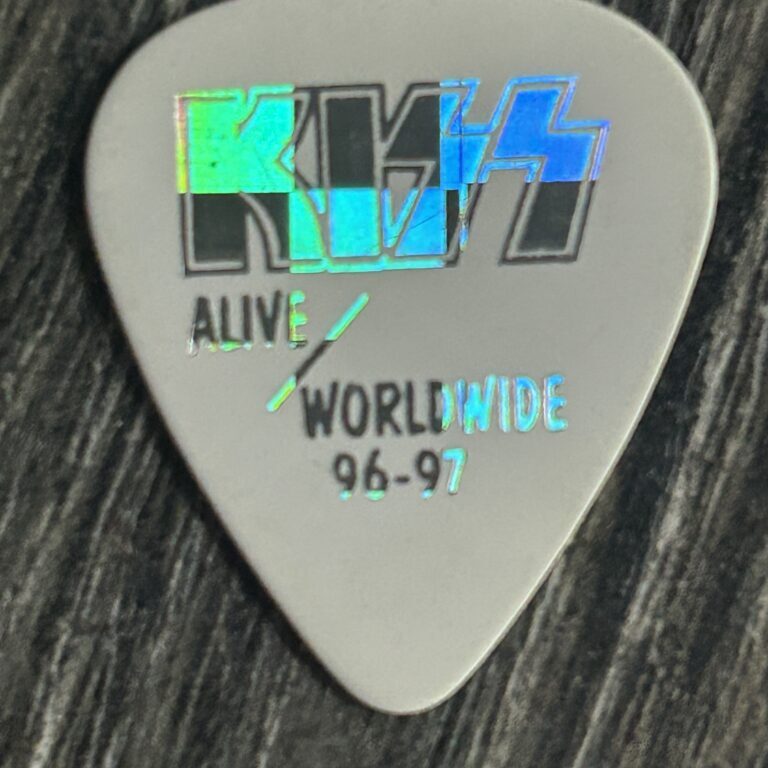 KISS Guitar Pick ACE FREHLEY Alive Worldwide Reunion White Silver w/Dash Vintage