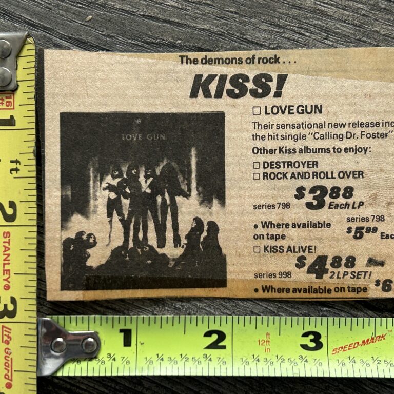 KISS Ad Advert Love Gun Vinyl Record + Back Catalog Vintage Kiss Aucoin