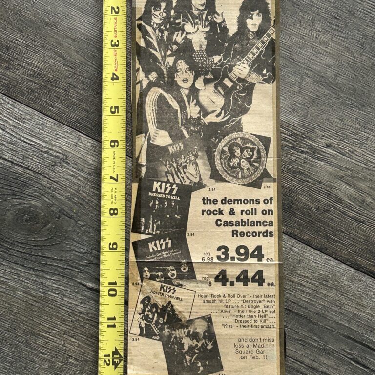 KISS Ad Rock And Roll Over Vinyl Madison Square Garden Concert NY Vintage Aucoin