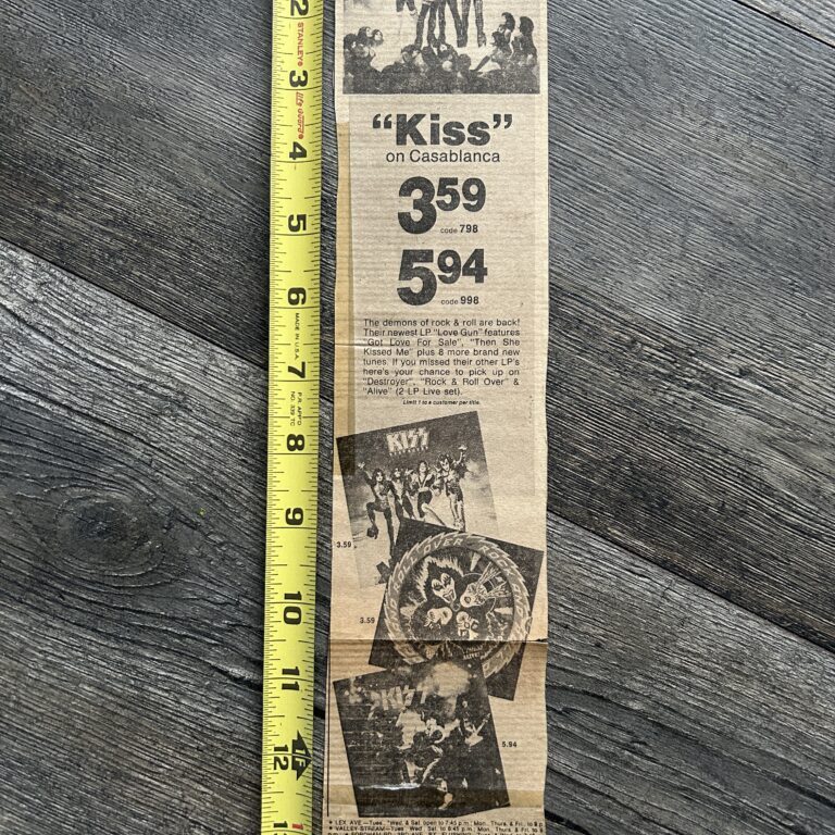 KISS Ad Love Gun Rock And Roll Over Alive Vinyl Record Casablanca Vintage Aucoin