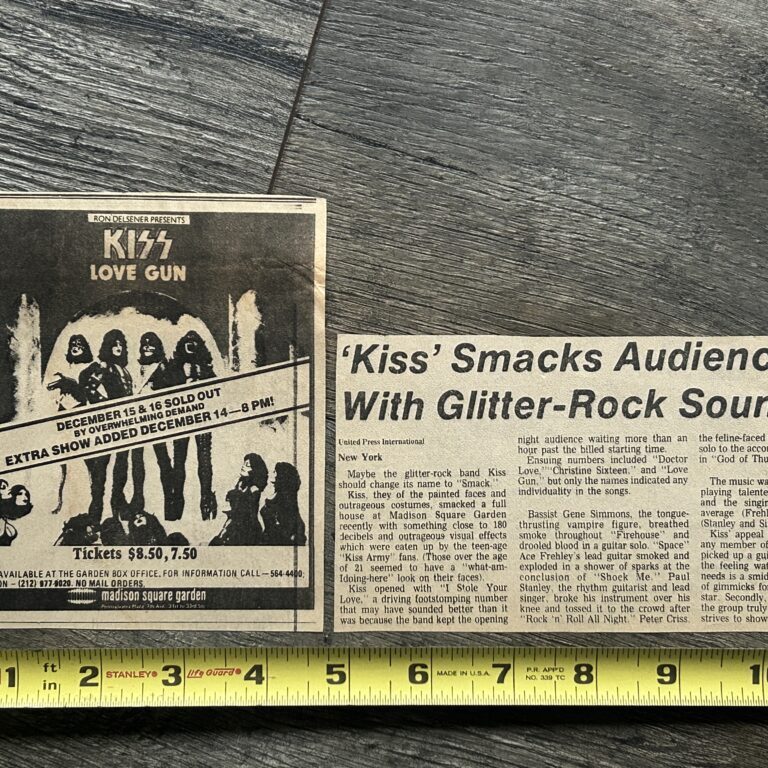 KISS Concert Ad & Clipping Review Alive 2 Tour MSG NYC 1977 Vintage Kiss Aucoin