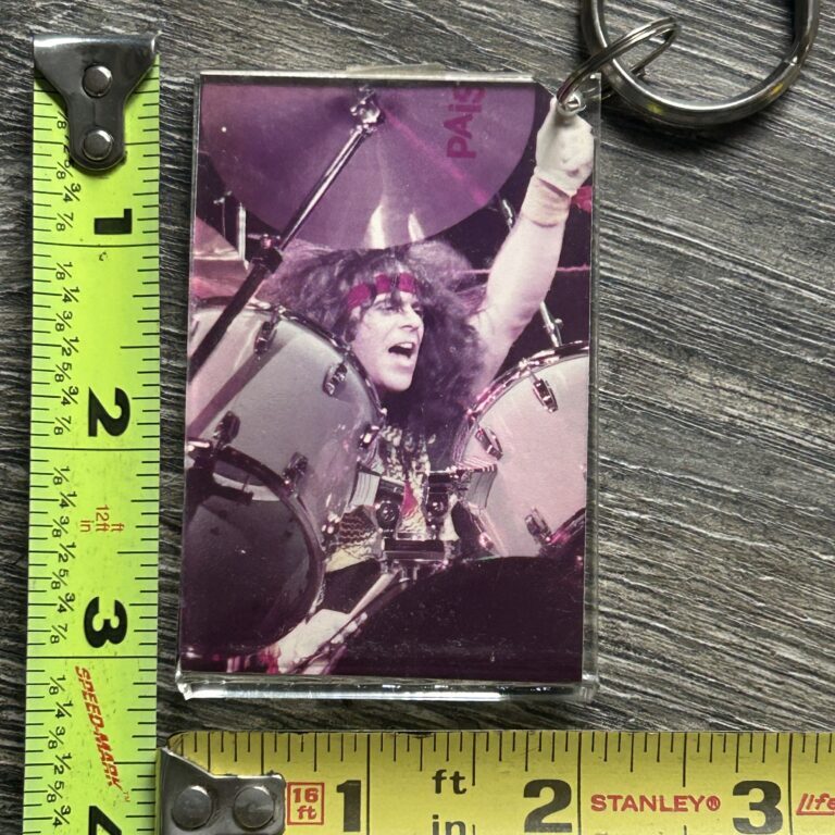 KISS Keychain ERIC CARR PETER CRISS Catman 2 Sided Vintage Kiss Memorabilia