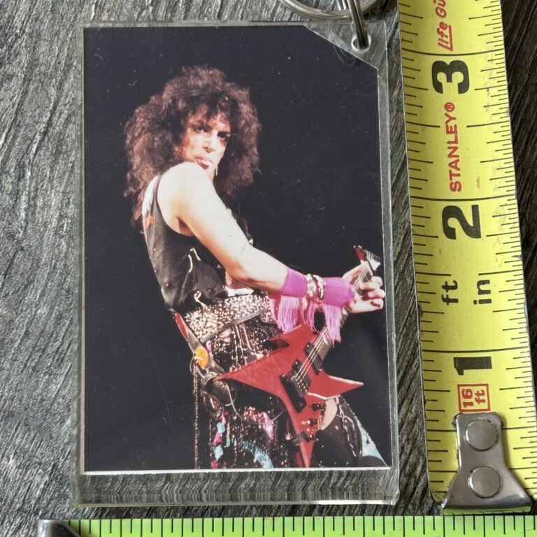 KISS Keychain PAUL STANLEY Asylum Concert Tour 2 Sided Vintage Kiss Memorabilia