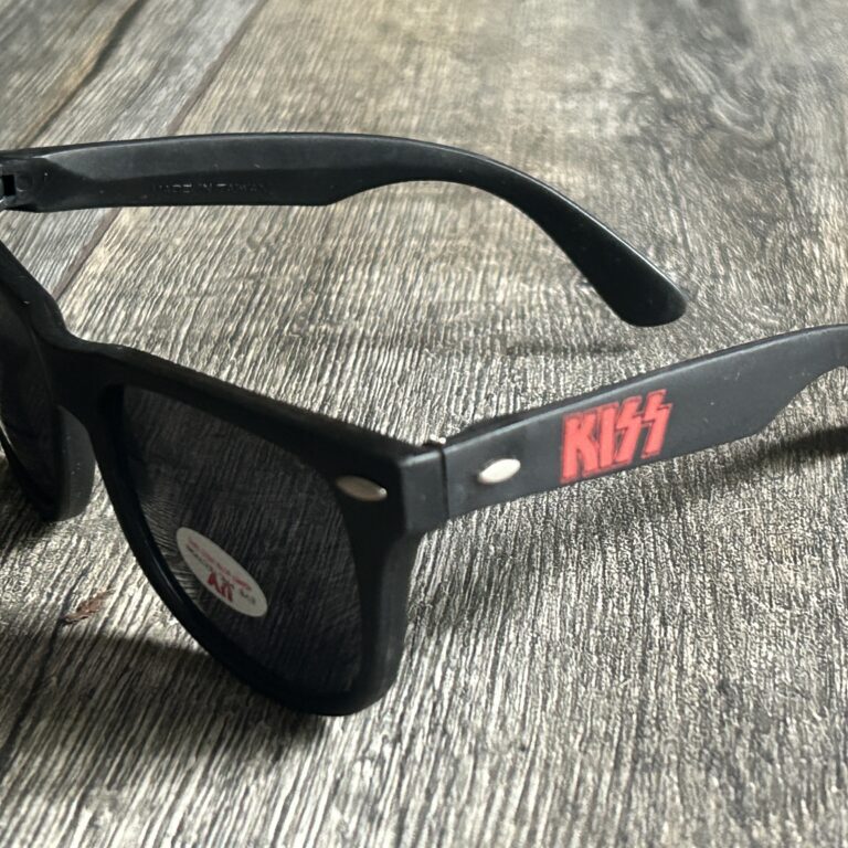 KISS Sunglasses Hot In The Shade Tour Red Logo Light Vintage Kiss Memorabilia