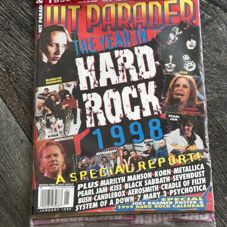 KISS Magazine Hit Parader Jan 1999 SEALED Vintage Kiss Centerfold Poster Manson