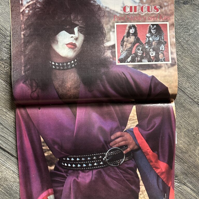 KISS Poster Japan Centerfold Aucoin CIRCUS Magazine July 1977 Vintage Kiss