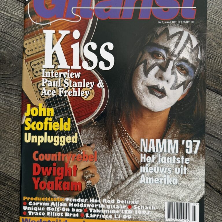 KISS Magazine Guitarist 1997 ACE FREHLEY Netherlands Vintage Kiss Memorabilia