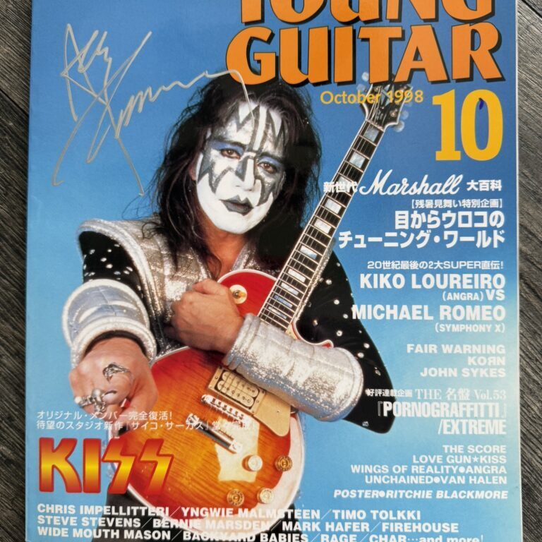 KISS Magazine Young Guitar 1998 ACE FREHLEY SIGNED Autograph Japan Vintage Kiss
